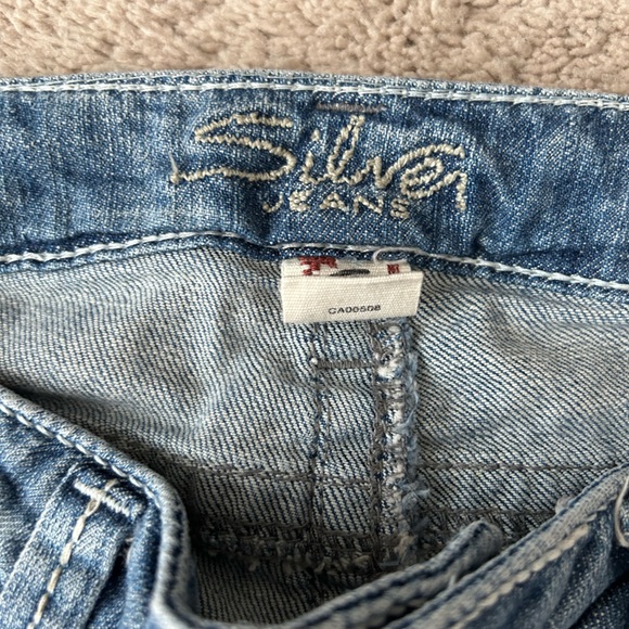Silver Jeans - Picture 4 of 4